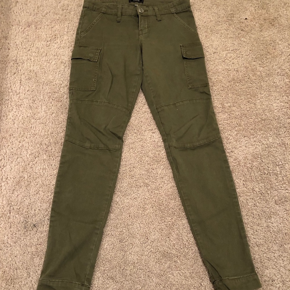 Olive green cargo pant